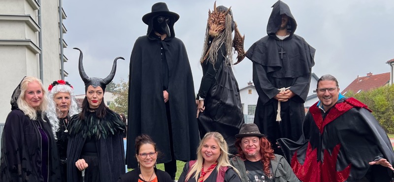 Halloween 5-2.jpg